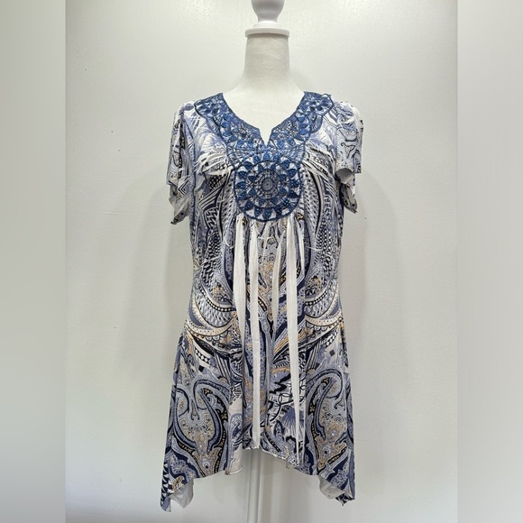 World Unity Tops - World Unity Top Blue and Ivory Paisley Blue Cutout Lace & Sequins Medallion M